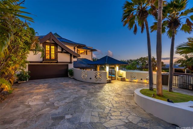 2999 Makalei Place, Honolulu, HI 96815