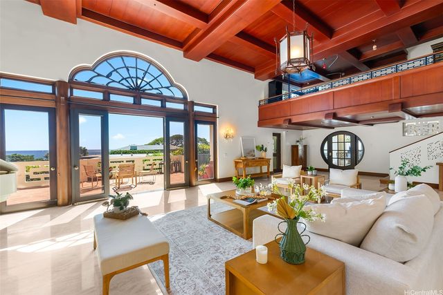2999 Makalei Place, Honolulu, HI 96815