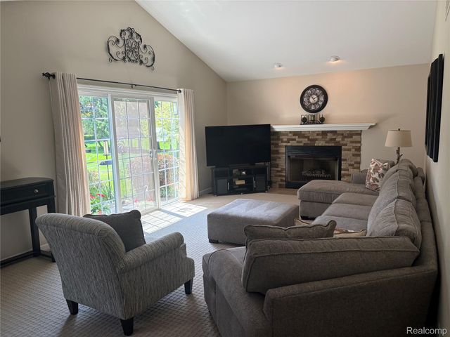 10170 Abrams Fork, Brighton Township, MI 48114