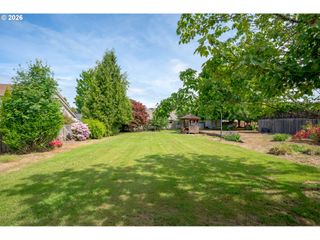 Ne Kristin Ct, Mc Minnville, OR 97128