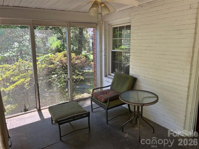 1920 Wood Dale Terrace, Charlotte, NC 28203