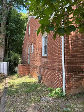 1920 Wood Dale Terrace, Charlotte, NC 28203