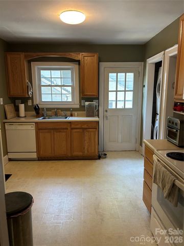 1920 Wood Dale Terrace, Charlotte, NC 28203
