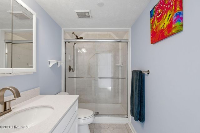 1080 Saint Joseph Street Apt 1e, Carolina Beach, NC 28428