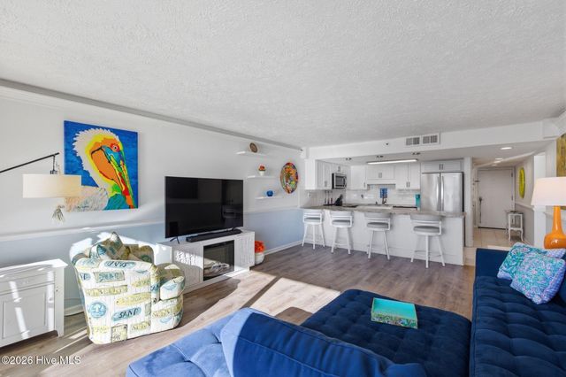 1080 Saint Joseph Street Apt 1e, Carolina Beach, NC 28428