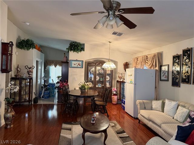6113 Alderley Court, North Las Vegas, NV 89081