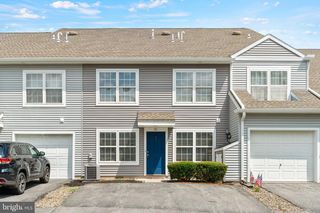 21 COURT LN, Carlisle, PA 17013