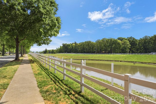 2010 Seabiscuit Drive, Indian Trail, NC 28079