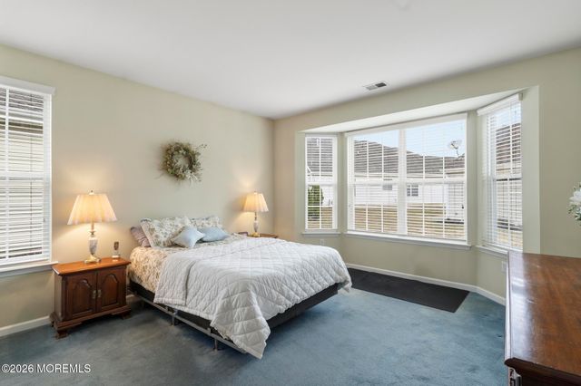 2 Windy Reef Court, Barnegat, NJ 08005