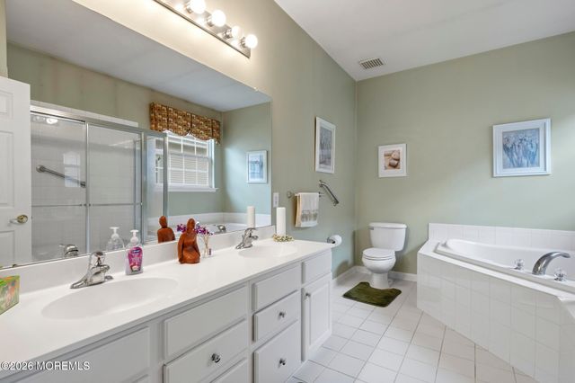 2 Windy Reef Court, Barnegat, NJ 08005