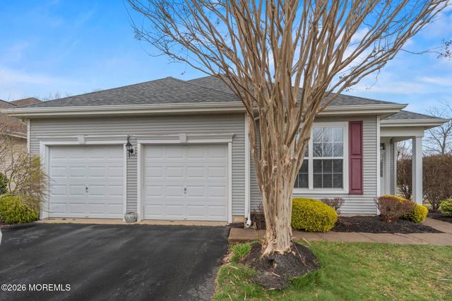 2 Windy Reef Court, Barnegat, NJ 08005