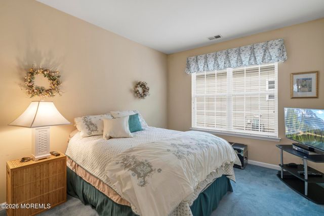 2 Windy Reef Court, Barnegat, NJ 08005