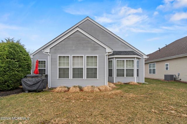 2 Windy Reef Court, Barnegat, NJ 08005