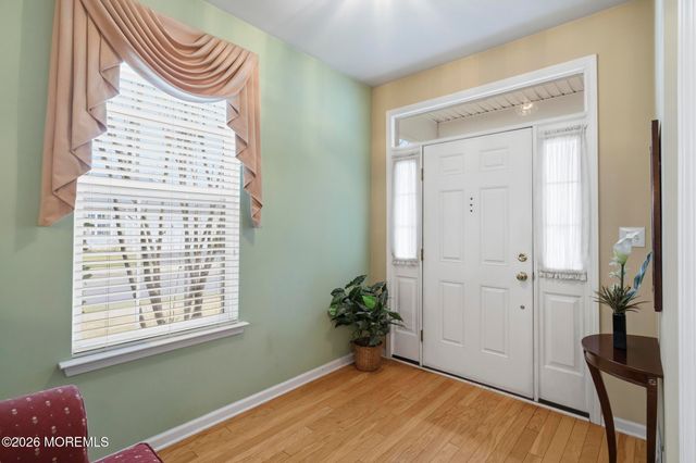 2 Windy Reef Court, Barnegat, NJ 08005