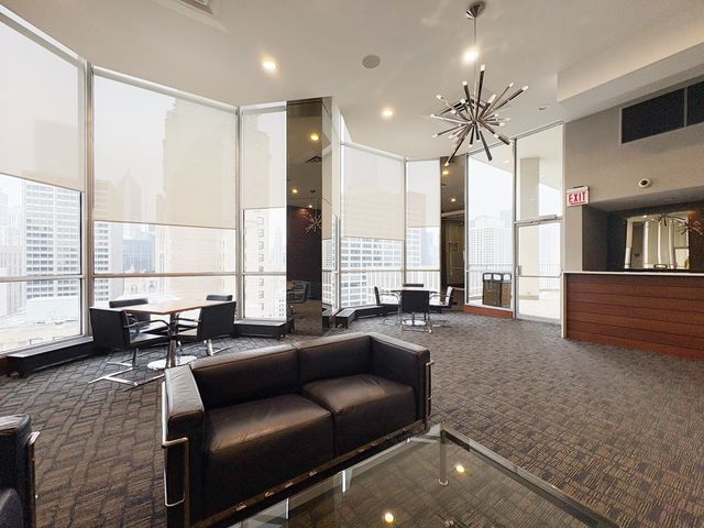 535 N Michigan Avenue 1403, Chicago, IL 60611