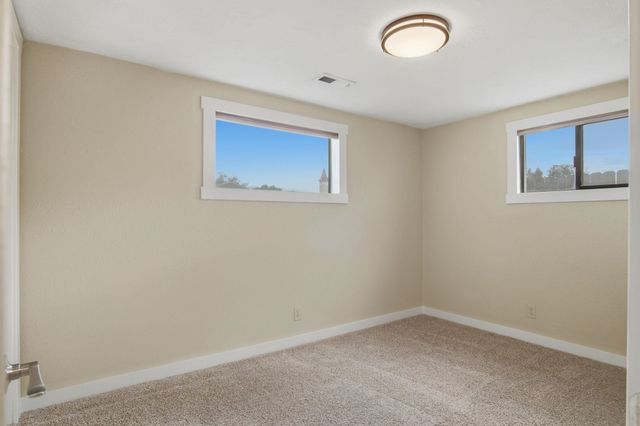 319 E Spence St, Medical Lake, WA 99022