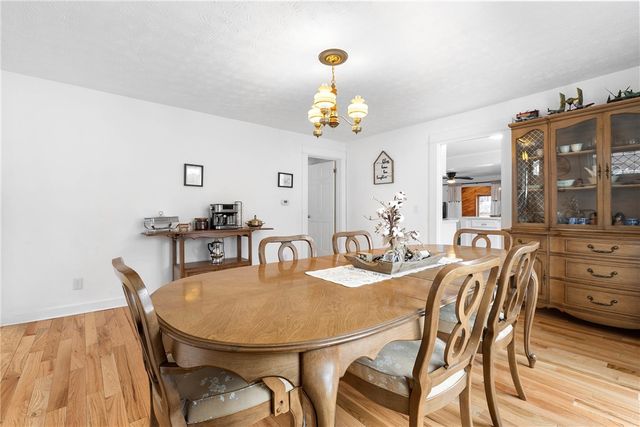 11 Gaylord St, Sodus, NY 14551