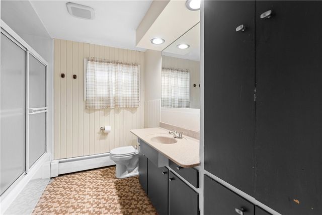 11 Gaylord St, Sodus, NY 14551