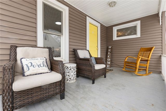 11 Gaylord St, Sodus, NY 14551