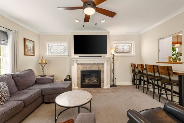 4771 N Woodruff AVENUE, Whitefish Bay, WI 53211