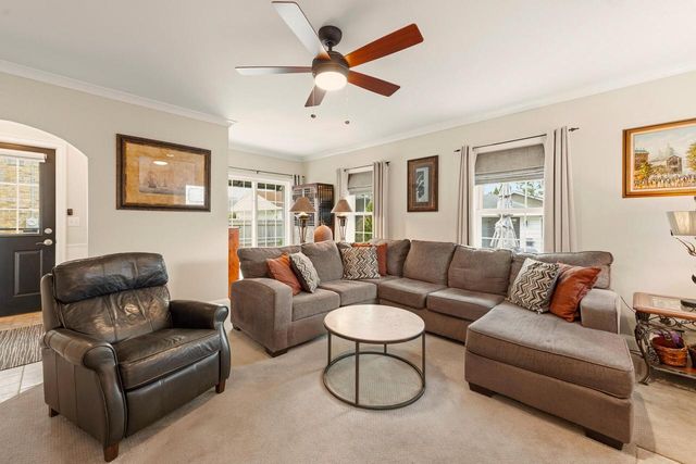 4771 N Woodruff AVENUE, Whitefish Bay, WI 53211