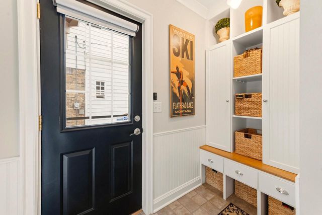 4771 N Woodruff AVENUE, Whitefish Bay, WI 53211