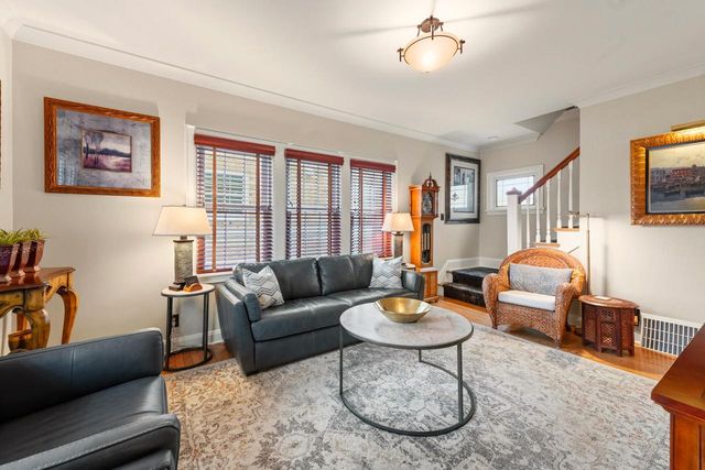 4771 N Woodruff AVENUE, Whitefish Bay, WI 53211