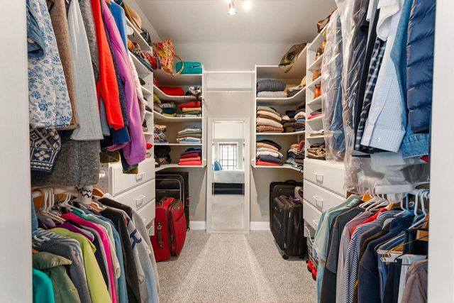 4771 N Woodruff AVENUE, Whitefish Bay, WI 53211