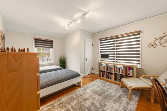 4771 N Woodruff AVENUE, Whitefish Bay, WI 53211