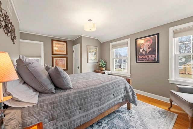 4771 N Woodruff AVENUE, Whitefish Bay, WI 53211