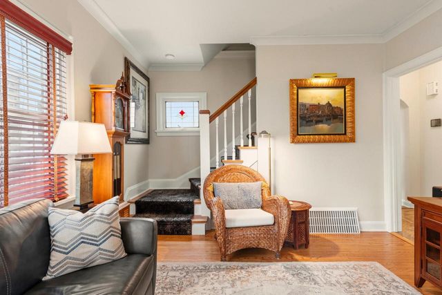 4771 N Woodruff AVENUE, Whitefish Bay, WI 53211