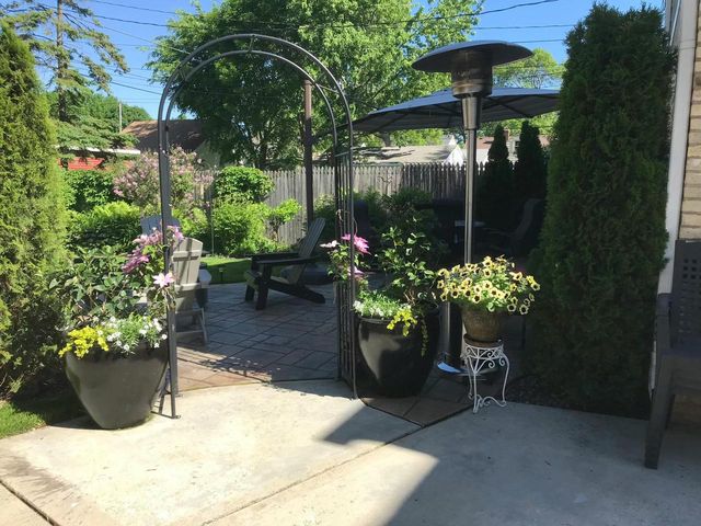 4771 N Woodruff AVENUE, Whitefish Bay, WI 53211