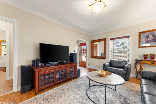 4771 N Woodruff AVENUE, Whitefish Bay, WI 53211