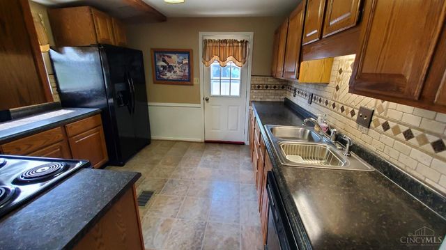7 Apache Court, Loveland, OH 45140