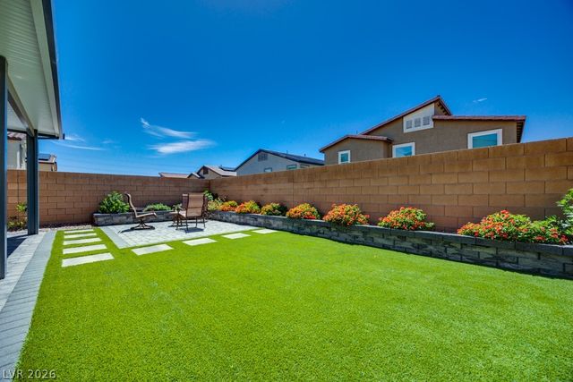 10963 Preston Trails Avenue, Las Vegas, NV 89166