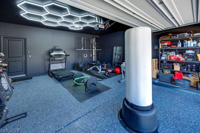 10963 Preston Trails Avenue, Las Vegas, NV 89166