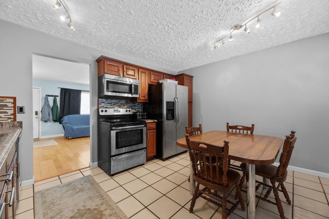 5326 Adderley Avenue, Columbus, OH 43232