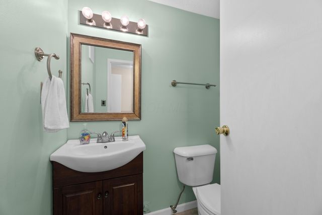 5326 Adderley Avenue, Columbus, OH 43232