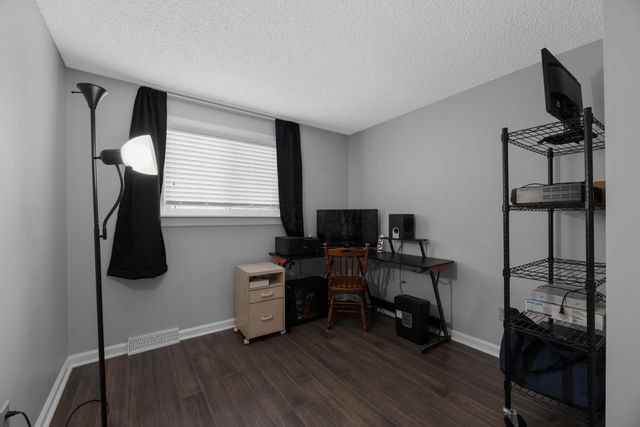 5326 Adderley Avenue, Columbus, OH 43232