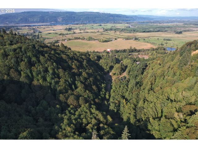 12592 HIGHWAY 30, Clatskanie, OR 97016