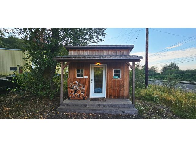 12592 HIGHWAY 30, Clatskanie, OR 97016