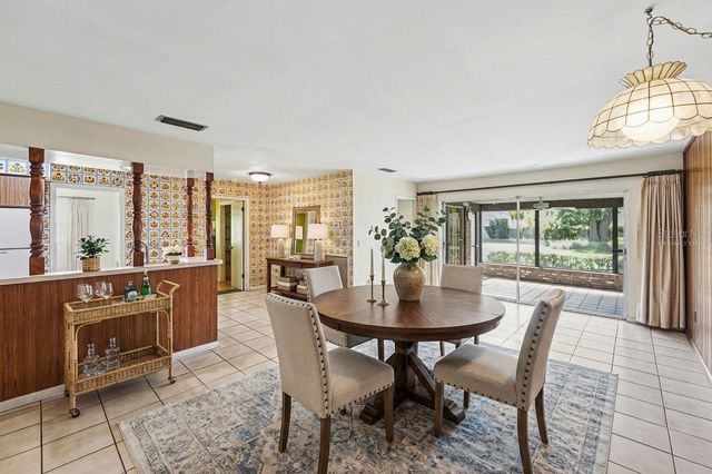 10414 RECLINATA LANE, Tampa, FL 33618