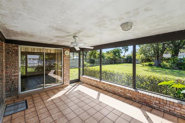 10414 RECLINATA LANE, Tampa, FL 33618