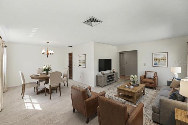 10414 RECLINATA LANE, Tampa, FL 33618