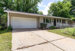 918 Arizona Avenue, Ames, IA 50014