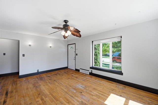 1710 Lathrop AVENUE, Racine, WI 53405