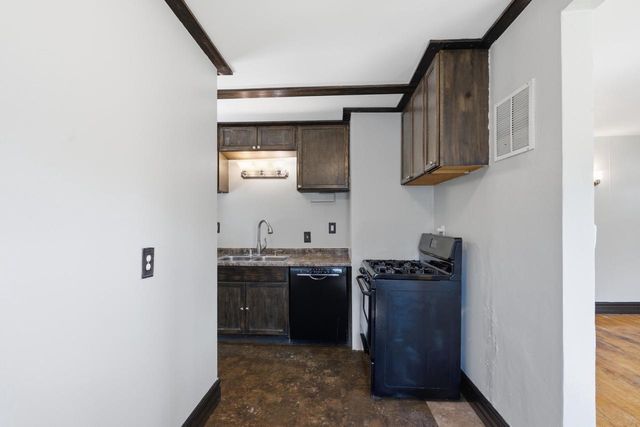 1710 Lathrop AVENUE, Racine, WI 53405