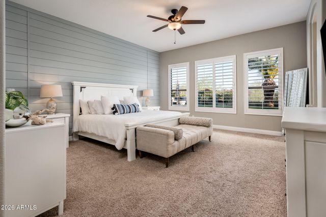4375 E LARIAT Lane, Phoenix, AZ 85050
