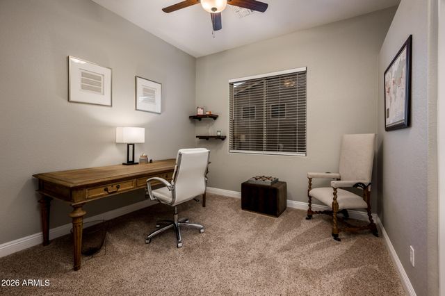 4375 E LARIAT Lane, Phoenix, AZ 85050