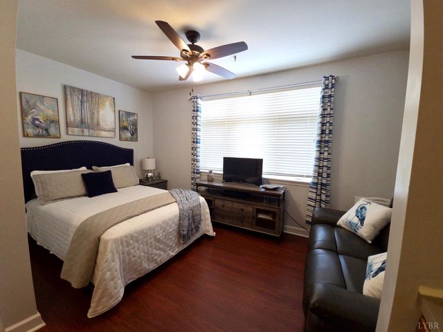 1273 Graves Harbor Trail 3303, Huddleston, VA 24104